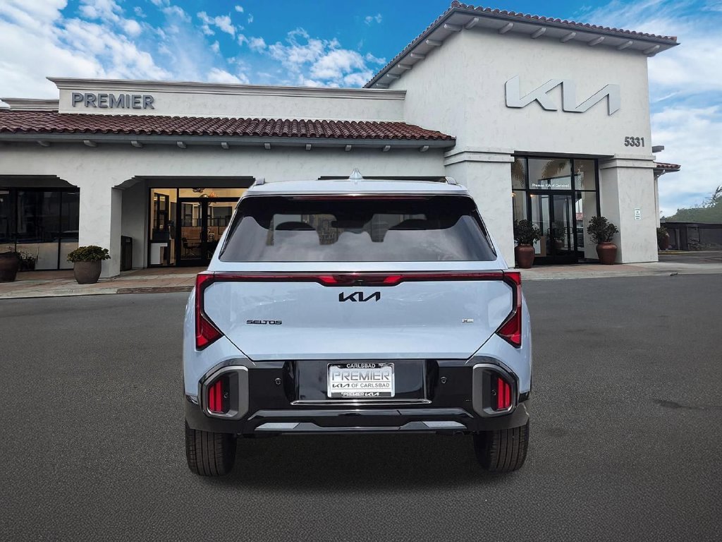 New 2027 Pale Gray Kia X-Line S image 7