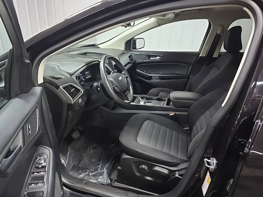 Certified Used 2022 Black Ford SE image 18