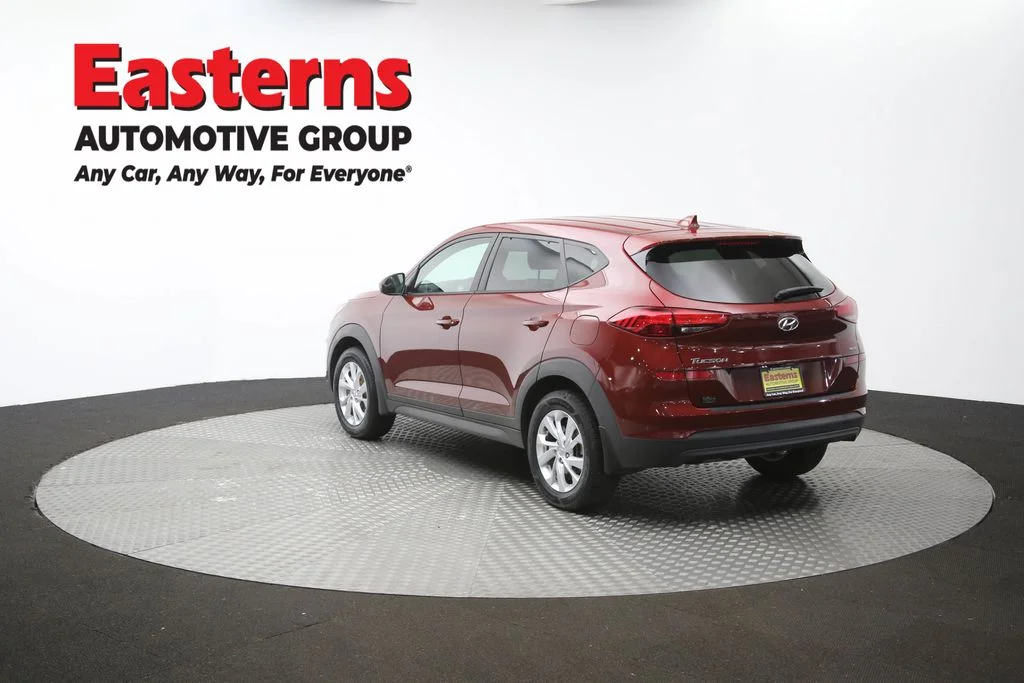 Used 2020 Red Hyundai SE image 64