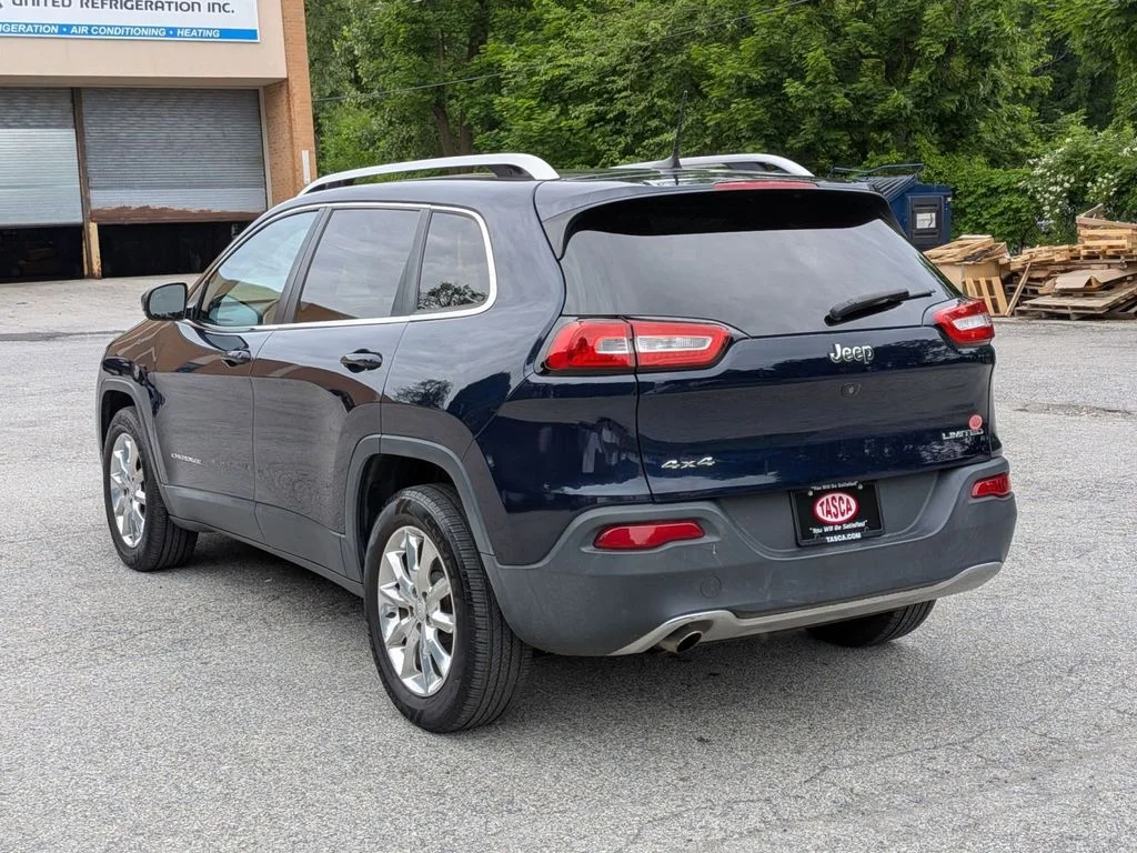 Used 2016 Blue Jeep Limited image 7