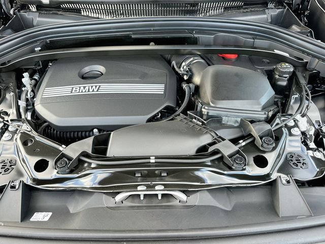 New 2027 Black BMW xDrive28i image 24