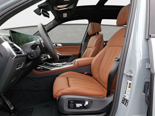 New 2027 Brooklyn Grey Metallic BMW xDrive40i image 11