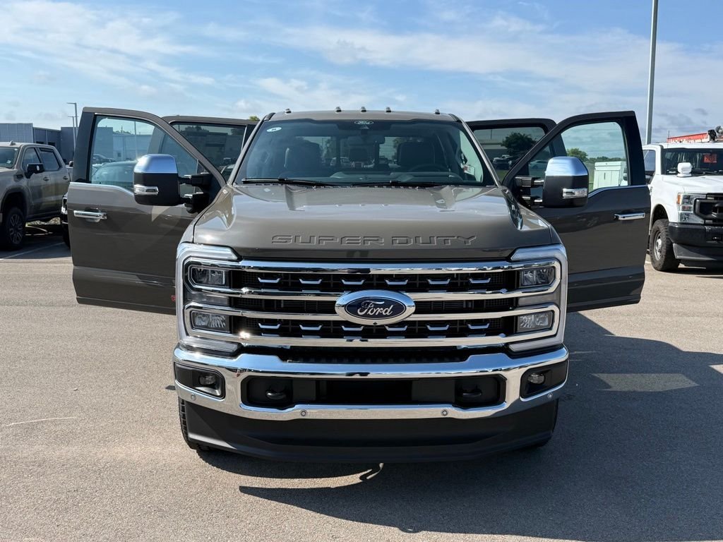New 2026 Marsh Gray Ford F-250® Lariat® image 25