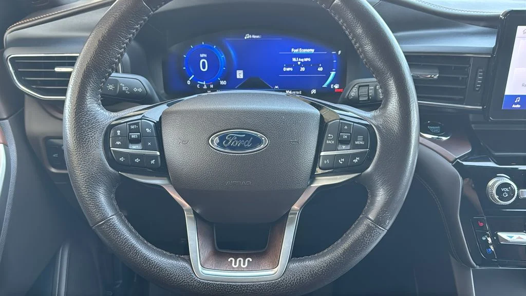 Certified Used 2023 Red Ford King Ranch image 11