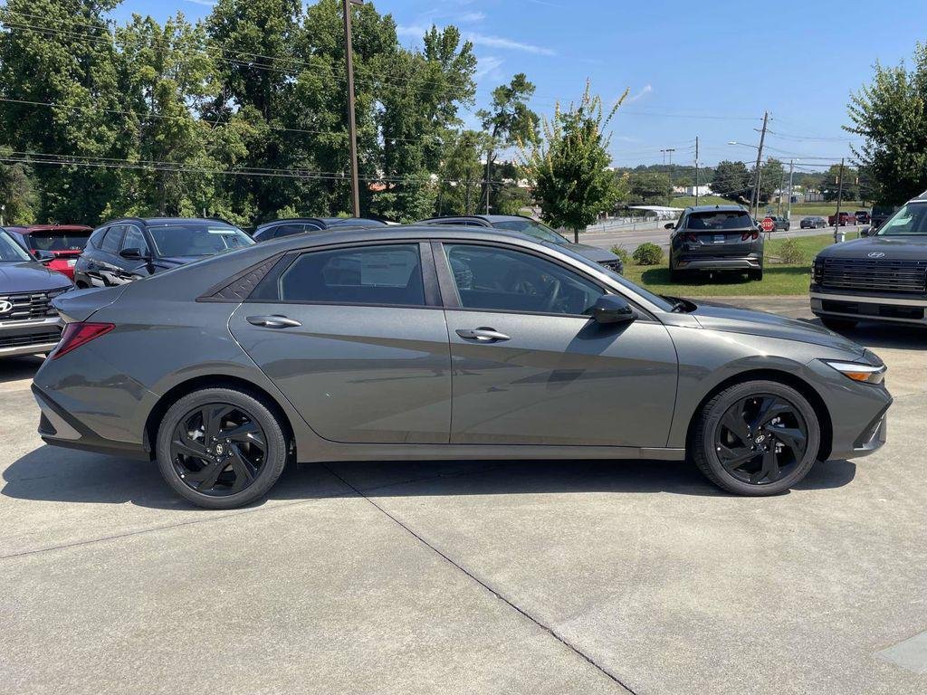 New 2026 Gray Hyundai SEL Sport image 27