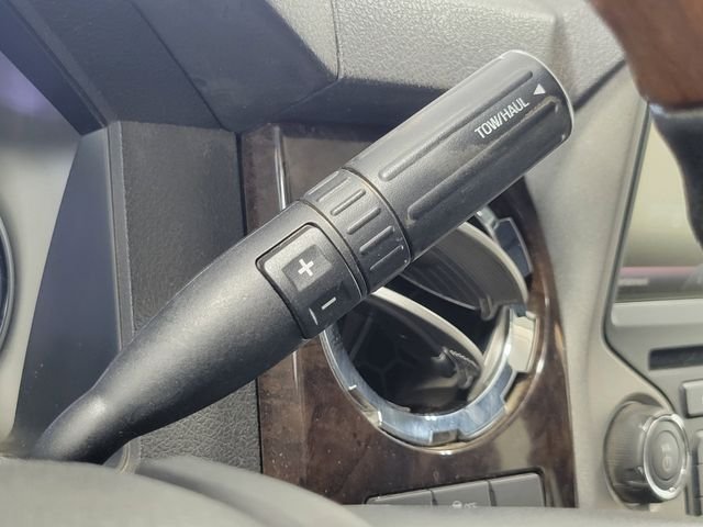 Used 2015 Black Ford Platinum image 17