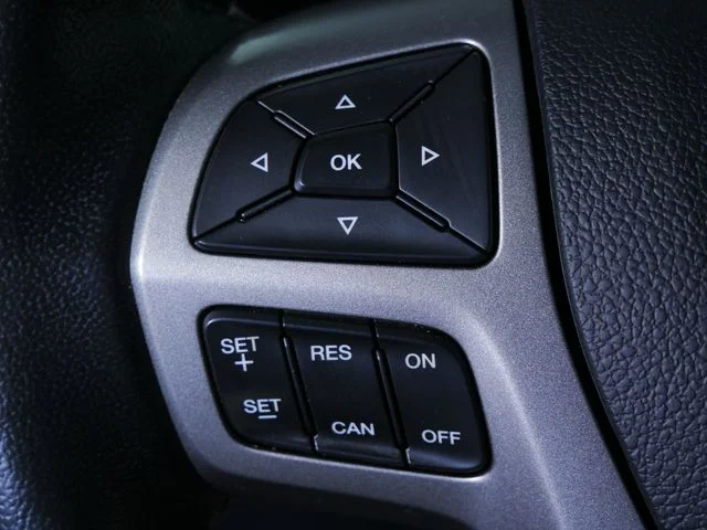 Used 2020 Silver Ford XLT image 19