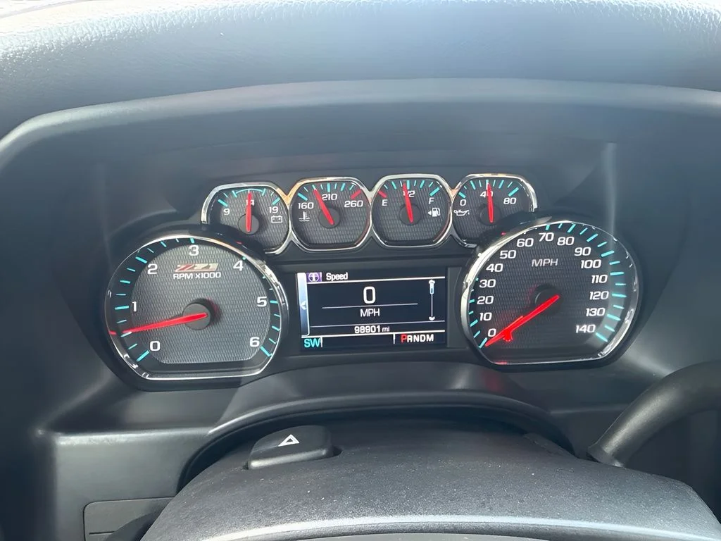 Used 2015 White Chevrolet LTZ image 20
