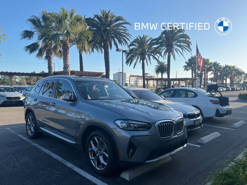 2023 BMW X3 sDrive30i's photo