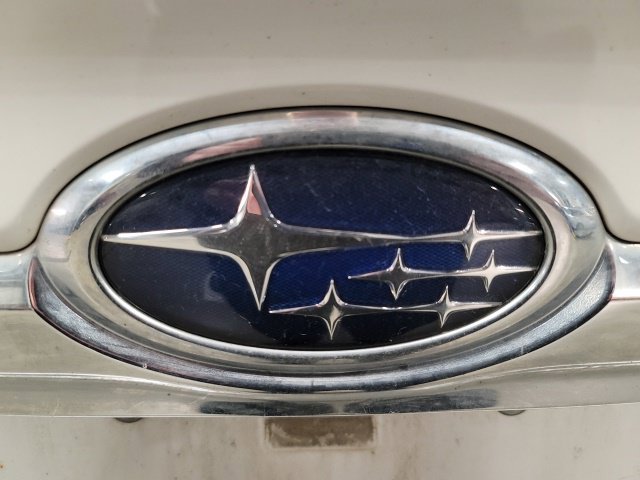 Used 2020 Crystal White Pearl Subaru Touring image 18