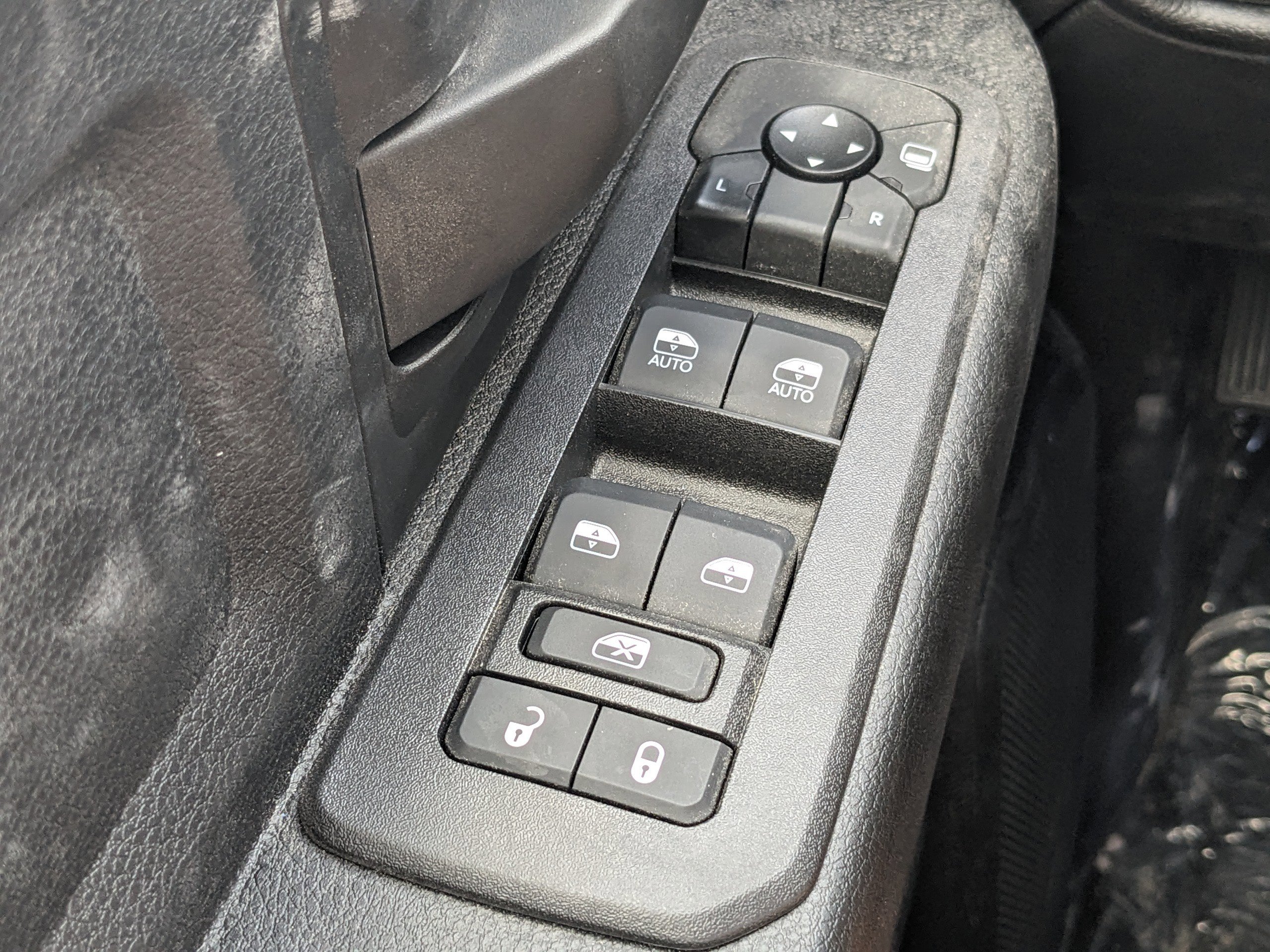 2025 RAM 2500 Tradesman - Photo 19