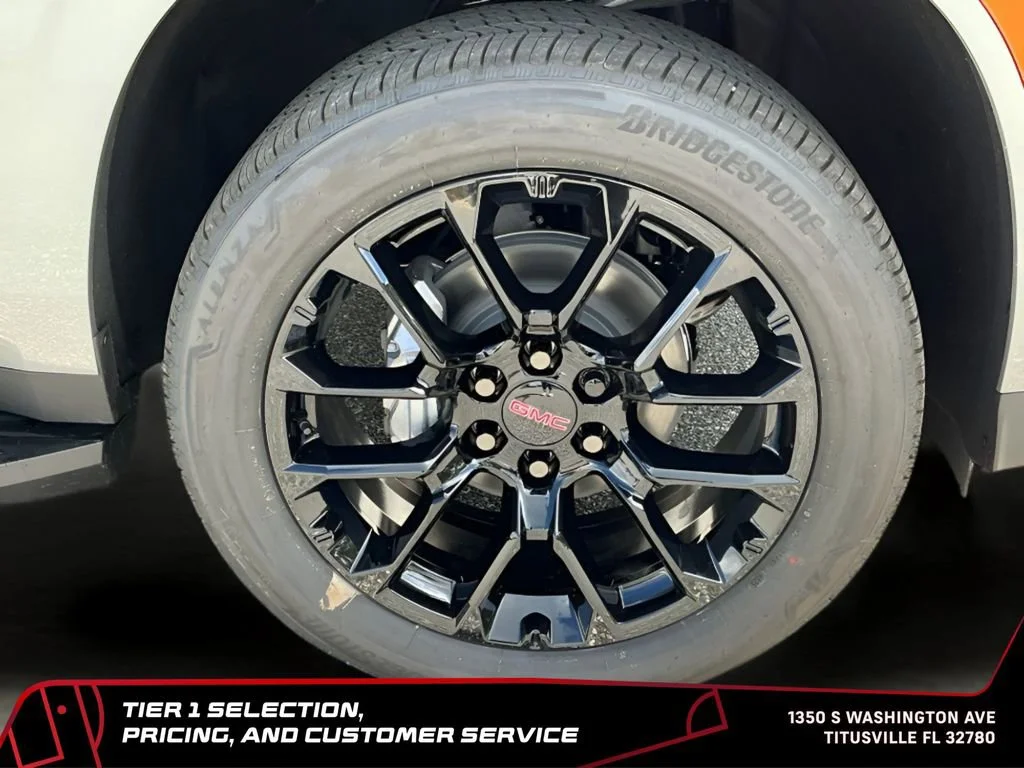 New 2026 Sterling Metallic GMC Elevation image 13