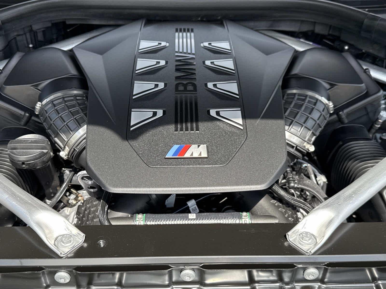 New 2027 Brooklyn Grey Metallic BMW M60i image 13