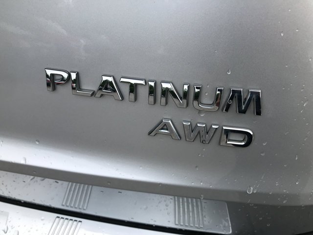 Certified Used 2022 Brilliant Silver Metallic Nissan Platinum image 9
