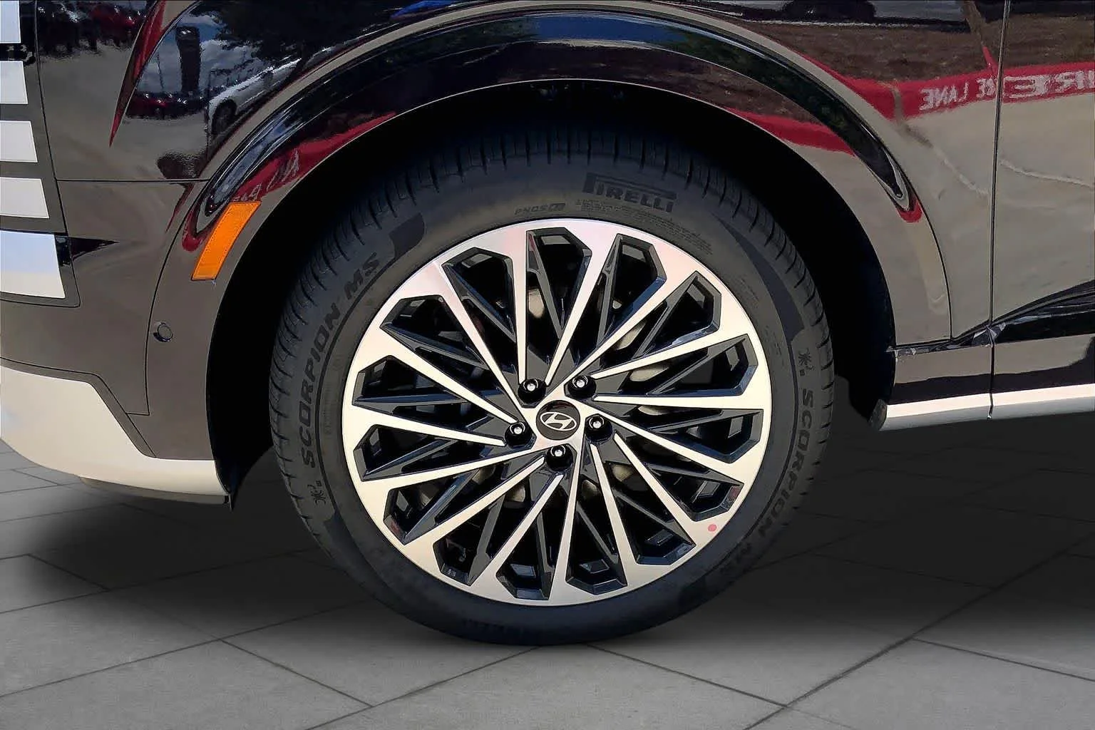 New 2026 Galaxy Maroon Pearl Hyundai Calligraphy image 11