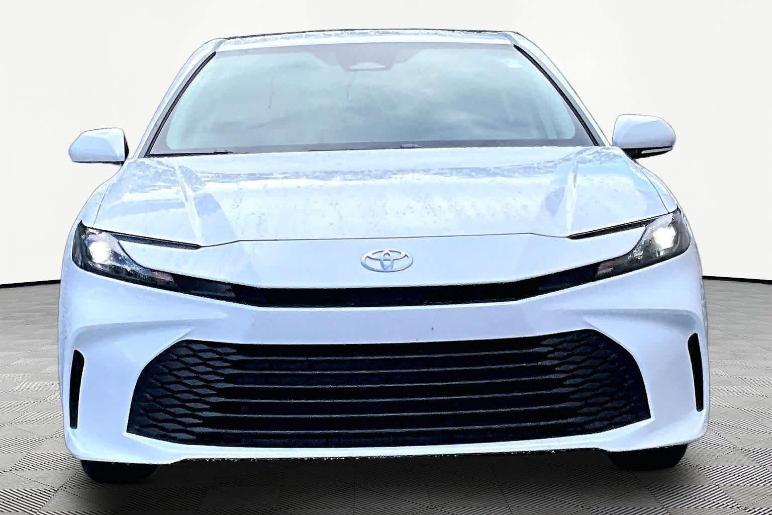Used 2026 Ice Cap Toyota LE image 4