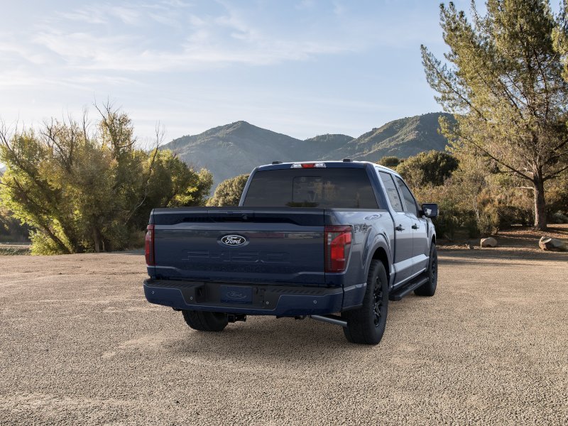 New 2026 Antimatter Blue Metallic Ford XLT image 8