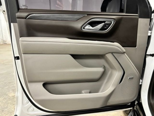 Used 2021 White GMC SLT image 18