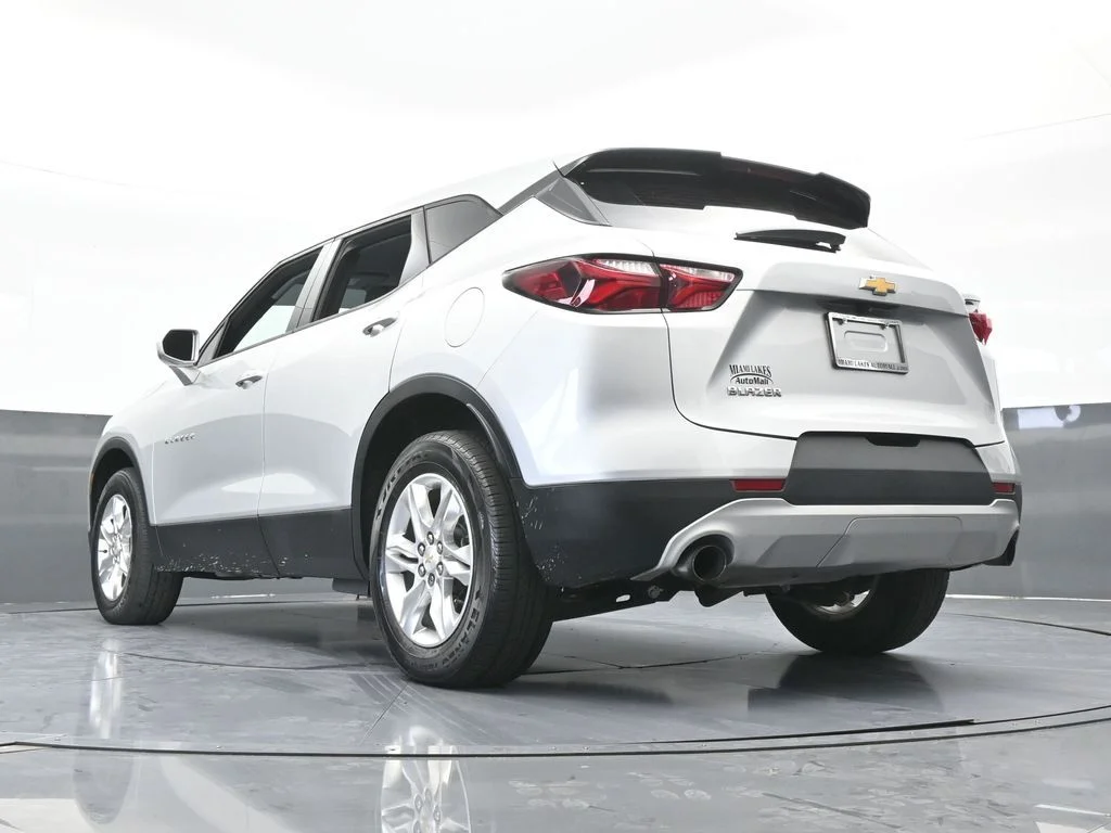Used 2019 Silver Ice Metallic Chevrolet L image 52