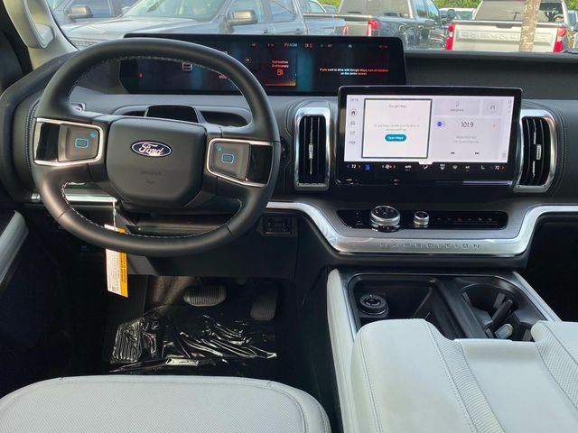 New 2027 Blue Ford Platinum image 6