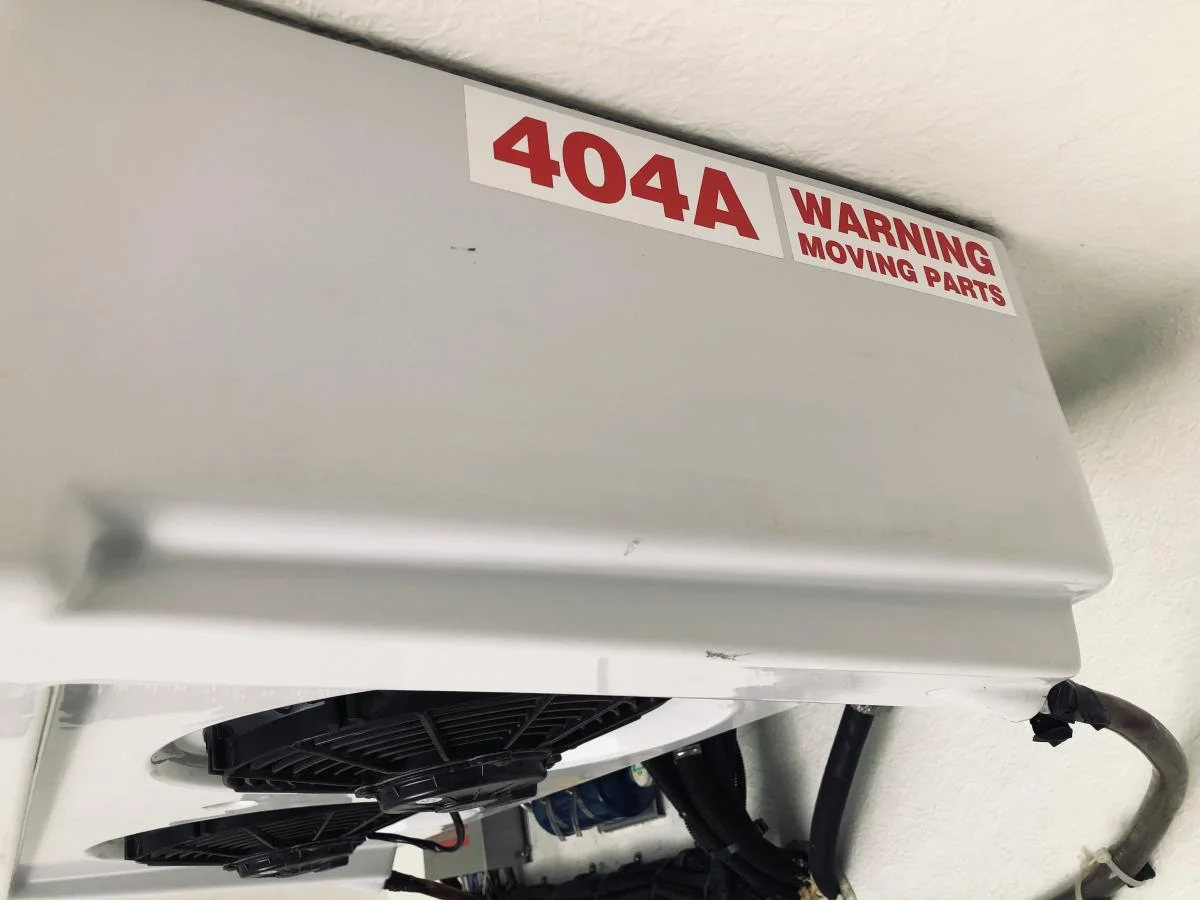 Used 2020 White GMC 4500 Refrigeration Van 159" image 11
