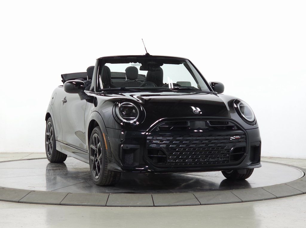 2026 MINI Convertible Cooper S's photo