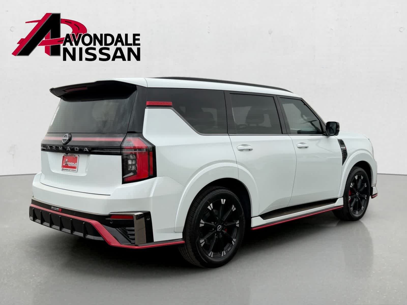 New 2026 Everest White TriCoat Nissan NISMO® image 7
