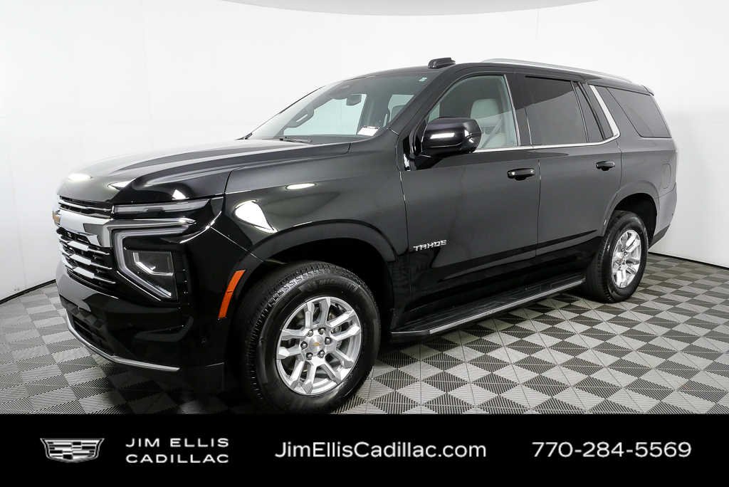Used 2025 Black Chevrolet LT image 27