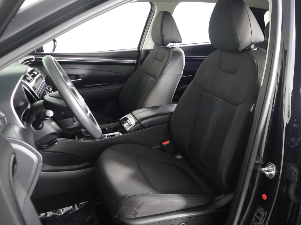 Used 2023 Black Hyundai SEL image 28