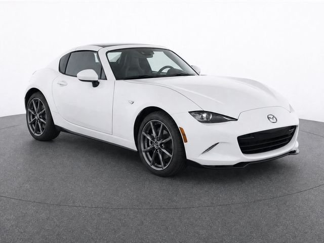 Used 2022 White Mazda Grand Touring image 2
