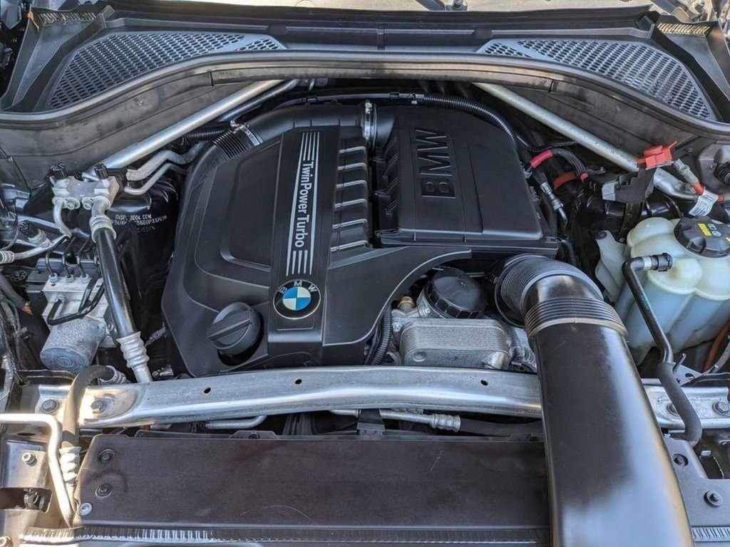 Used 2016 Black BMW xDrive35i image 33