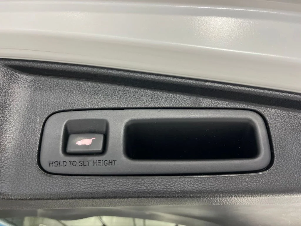2022 Honda CR-V Touring - Photo 35