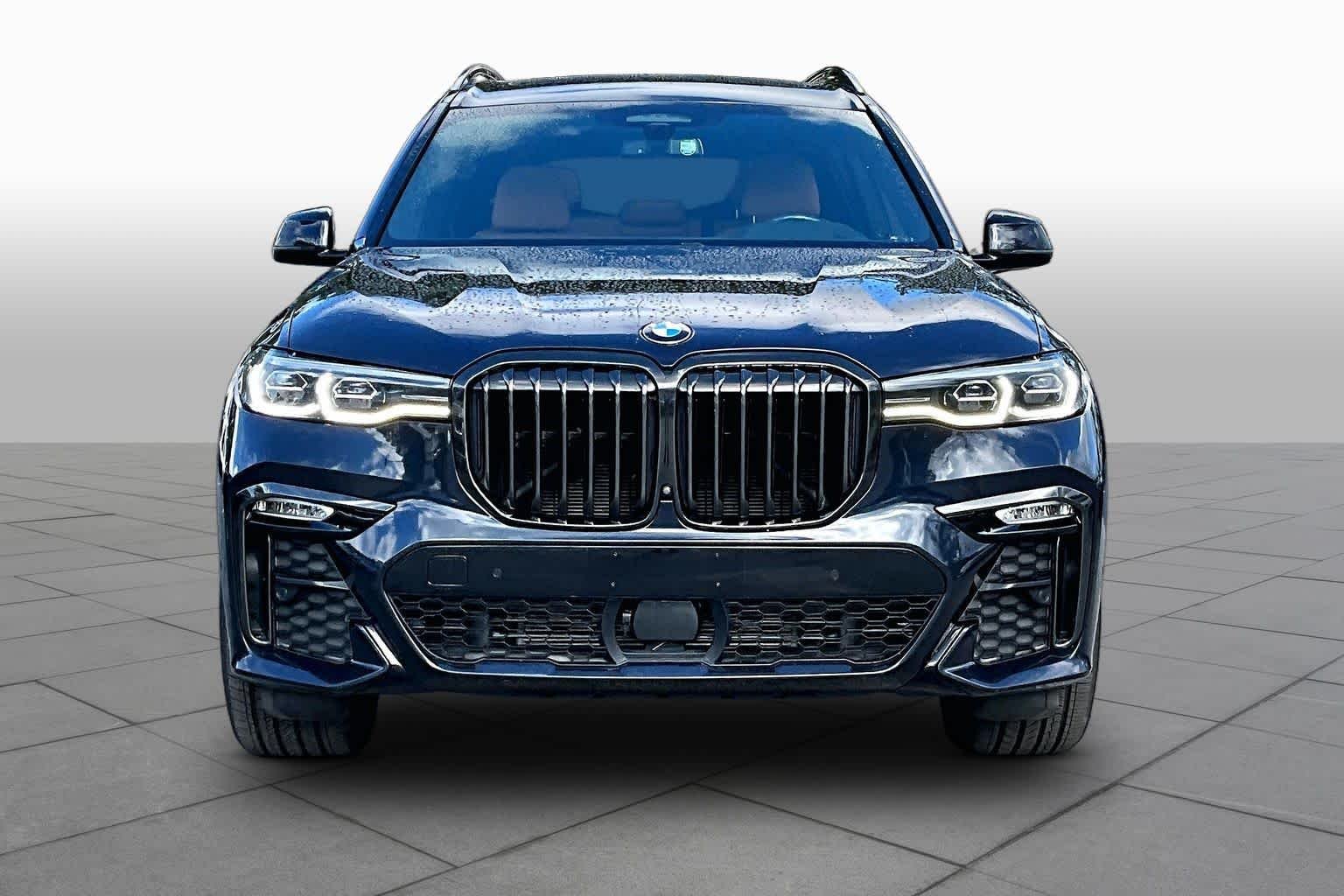Used 2021 Carbon Black Metallic BMW xDrive40i image 4