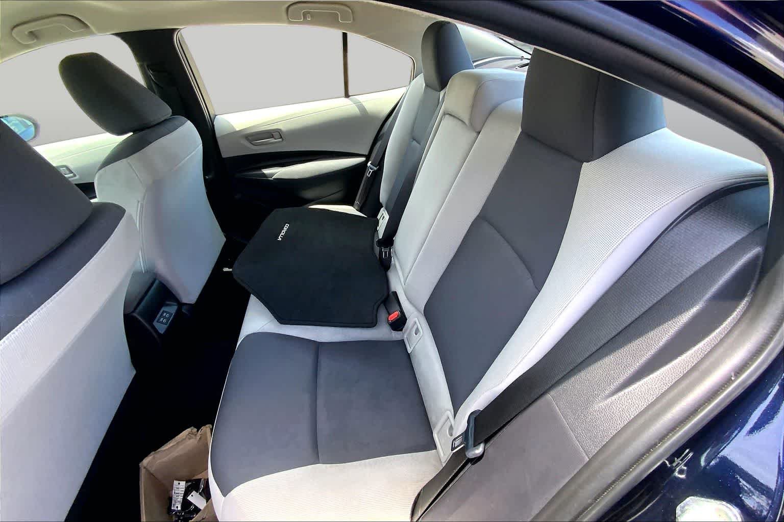 Used 2024 Blueprint Toyota LE image 27