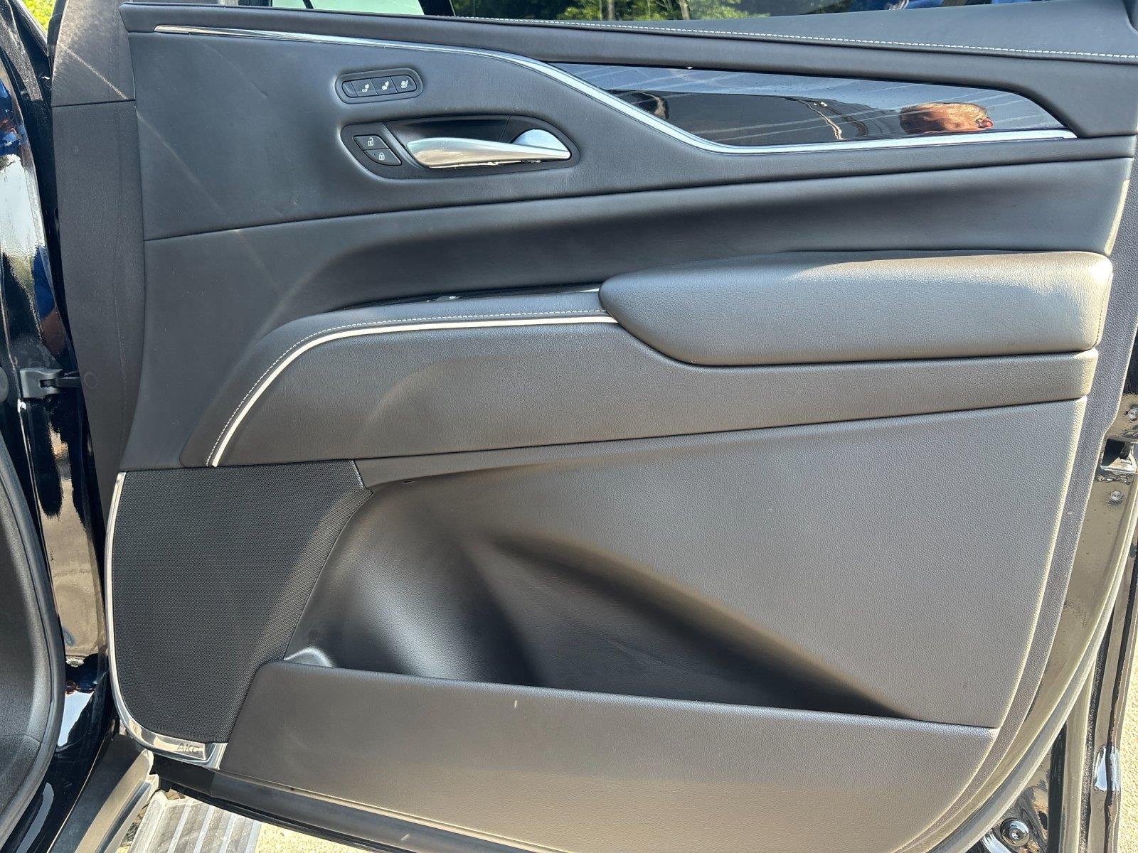 Used 2023 Black Raven Cadillac AWD V-Series image 40