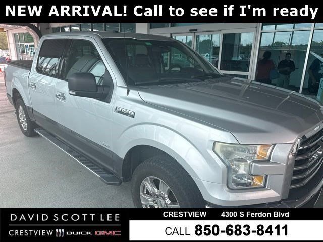 2015 Ford F-150 XLT SuperCrew 145-in's photo