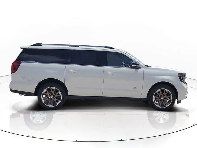 New 2027 White Metallic Ford King Ranch image 4