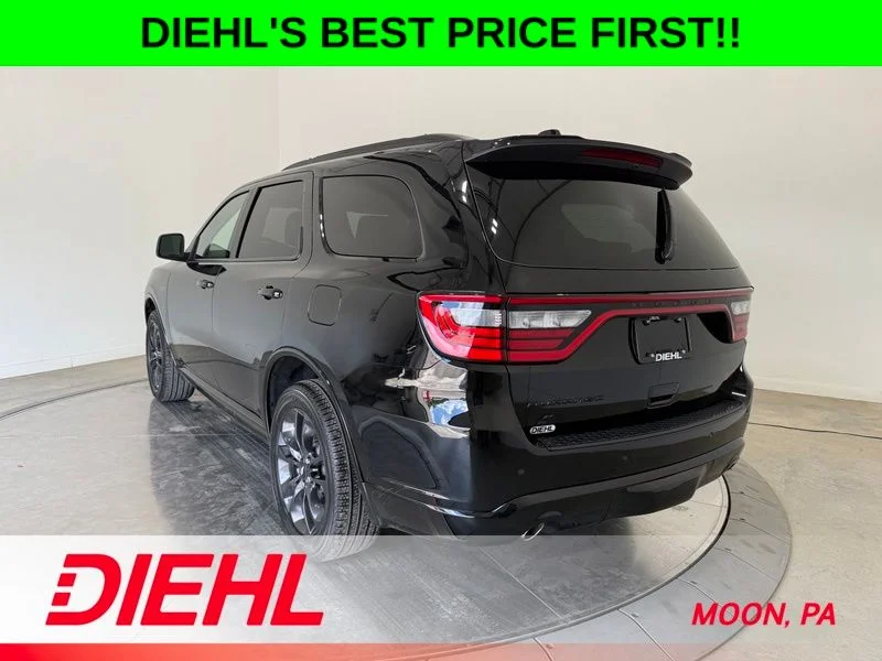 New 2026 Diamond Black Clear-Coat Exterior Paint Dodge GT Plus image 5