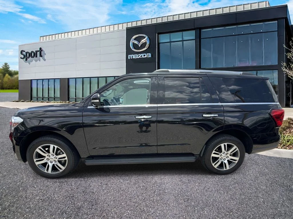 Used 2024 Black Ford Limited image 6