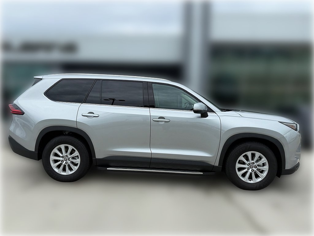 Used 2026 GRAY Toyota XLE image 10