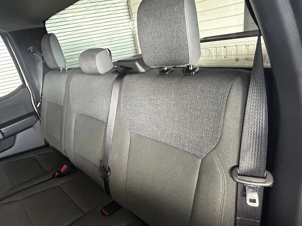 Used 2025 Oxford White Ford XLT image 42