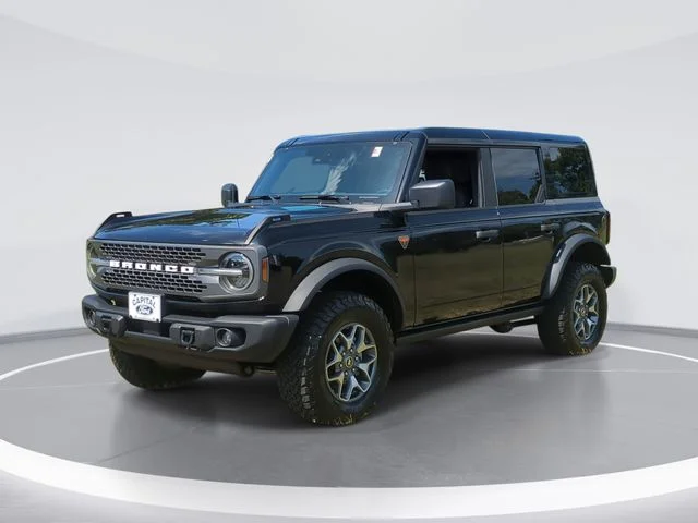 Used 2025 Black Ford Badlands image 1