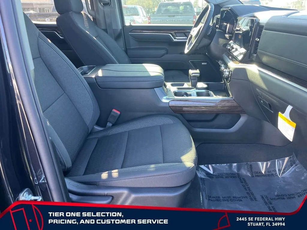 New 2026 TITANIUM RUSH METALLIC GMC Elevation image 19