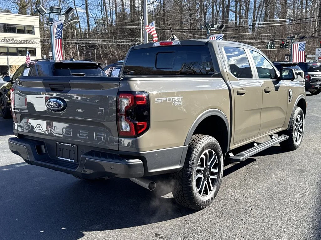 Used 2025 Gray Ford Lariat image 4