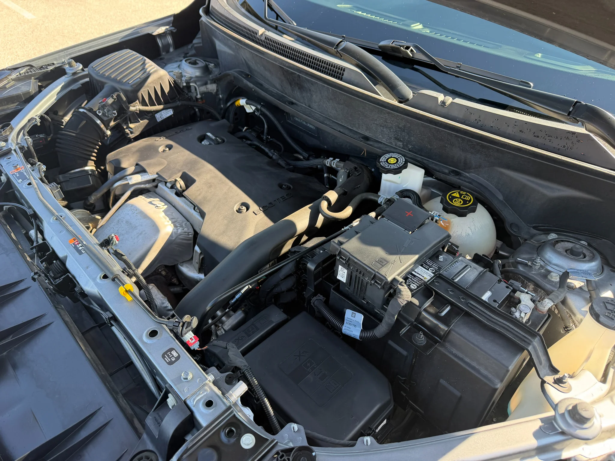 Used 2020 Satin Steel Metallic GMC SLT image 25