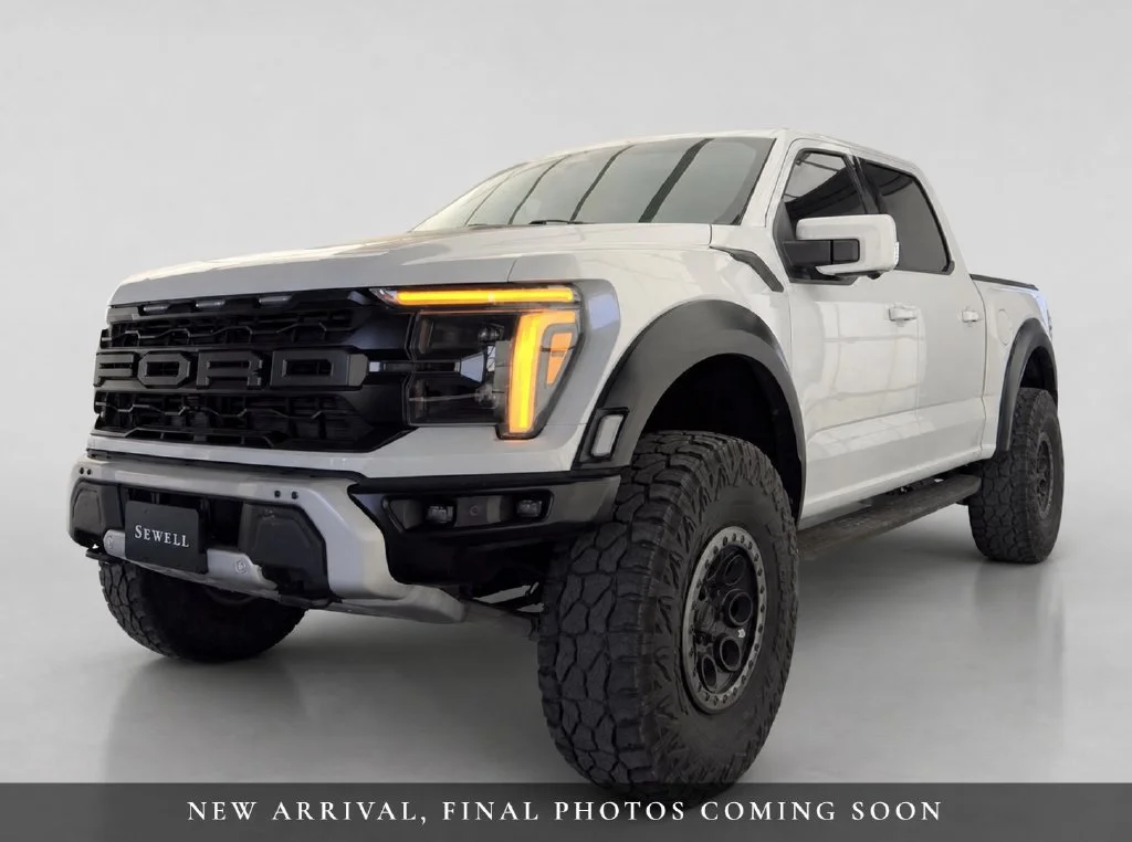 Used 2025 White Ford Raptor image 1
