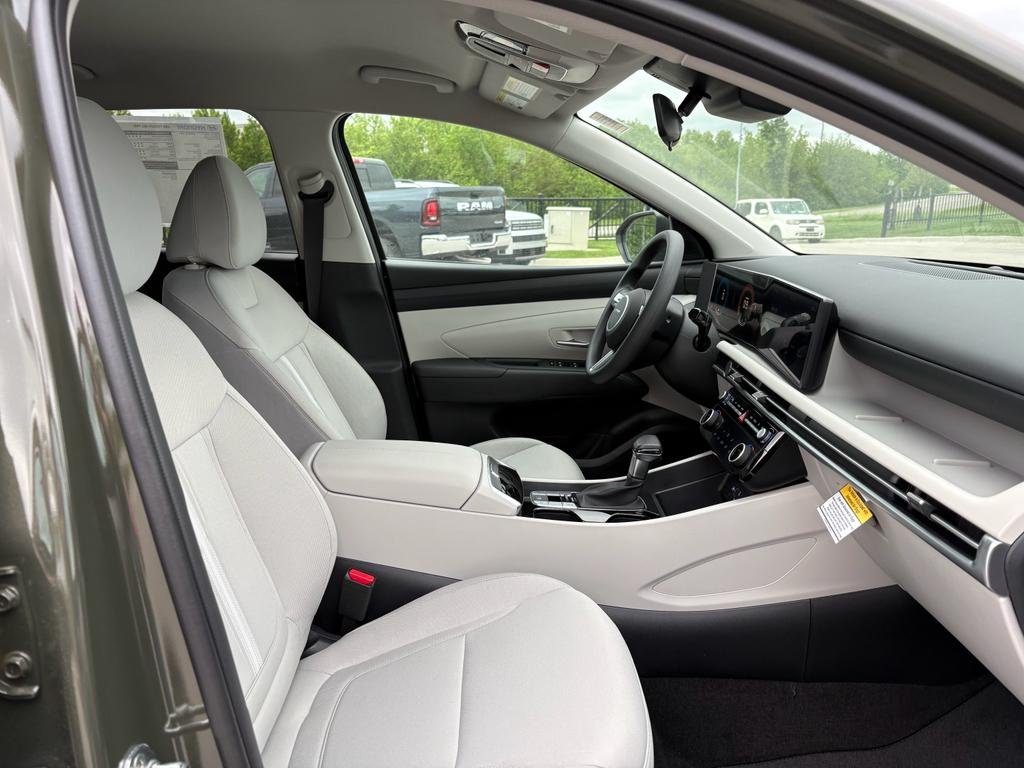 New 2026 Rockwood Green Hyundai SEL FWD image 26