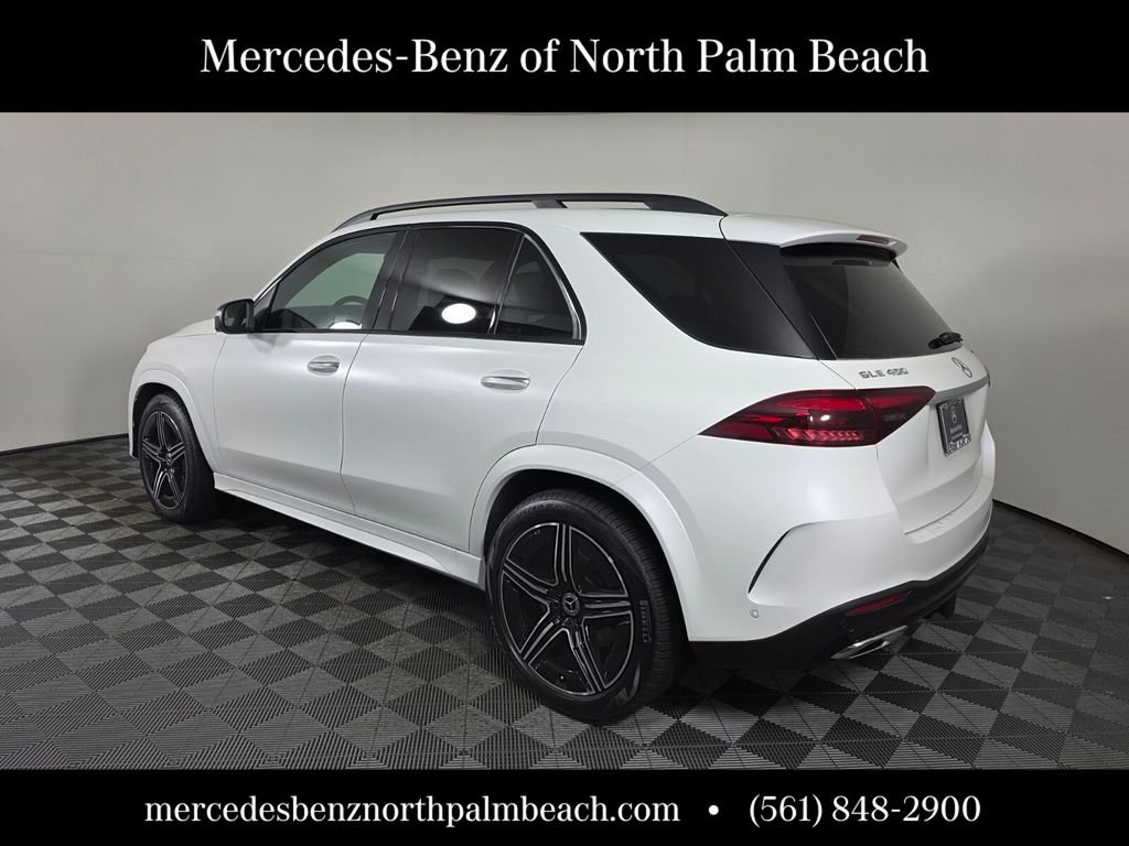 New 2026 MANUFAKTUR Moonlight White Magno Mercedes-Benz GLE 450 image 4
