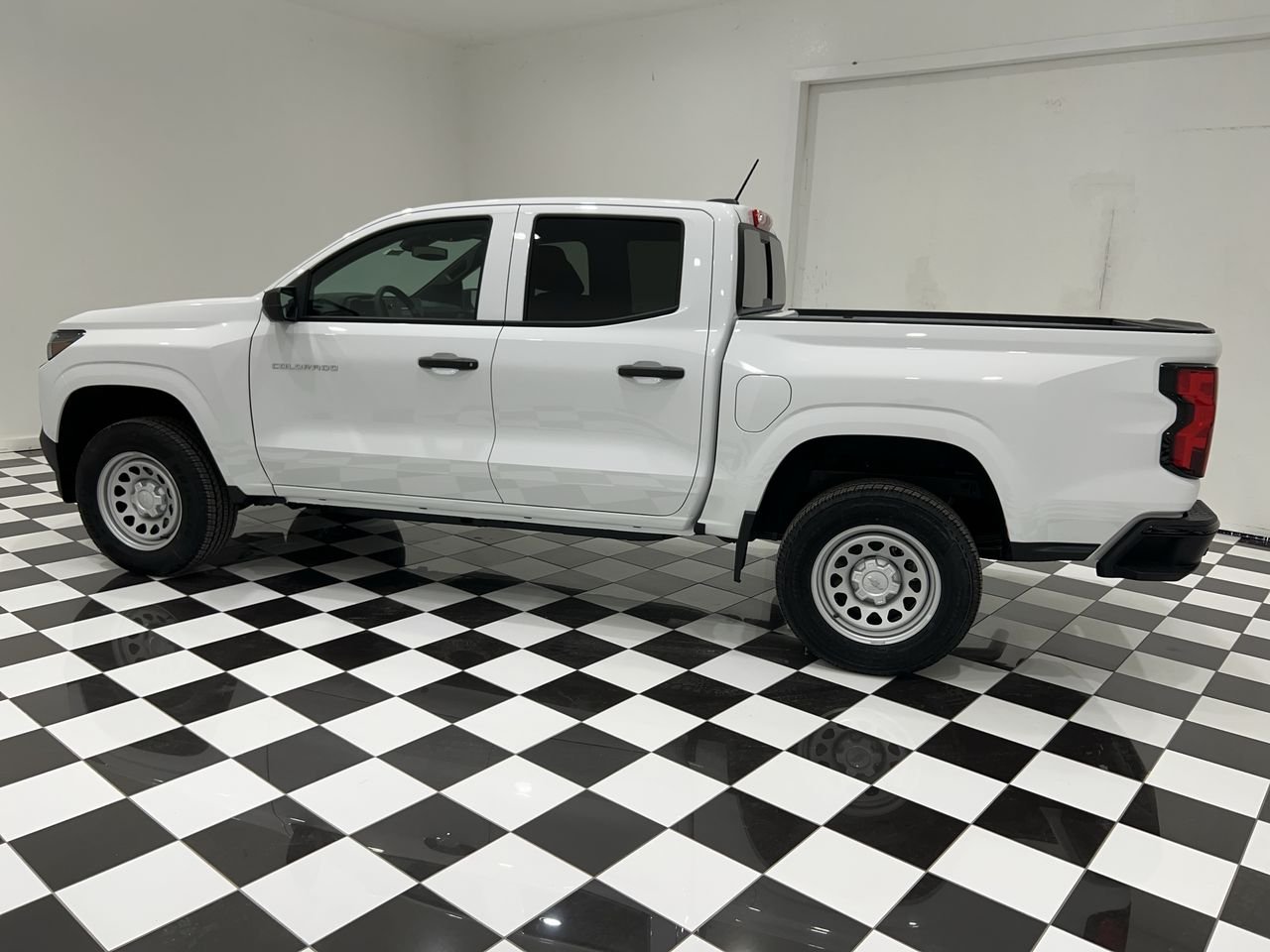 2026 Chevrolet Colorado Work Truck - Photo 40