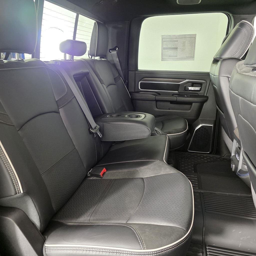 New 2025 Diamond Black Crystal Pearlcoat Ram Laramie image 19
